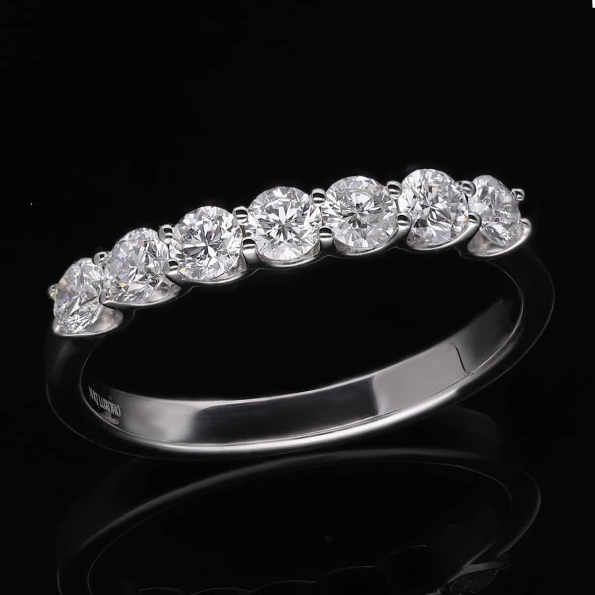 Buy Luxoro 10K White Gold Luxuriant Lab Grown Diamond G-H SI Ring 1.00 ...