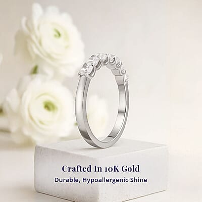 Luxoro 10K White Gold Luxuriant Lab Grown Diamond G-H SI Ring (Size 7.0) 1.00 ctw