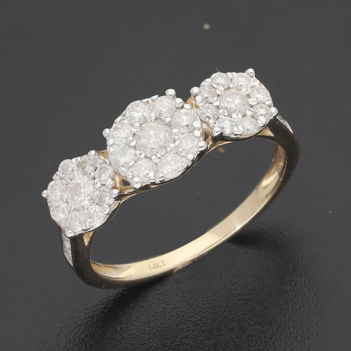 Luxoro 10K Yellow Gold Lab Grown Diamond G-H SI Trilogy Floral Ring (Size 7.0) 1.00 ctw image number 1
