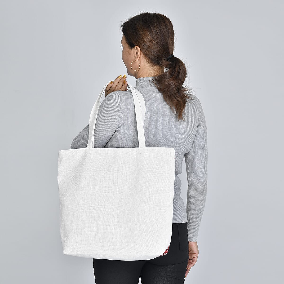 Red and White Snow Patterns Jute and Polyester Tote Bag (16"13.4"x3.6"x14.4") image number 2