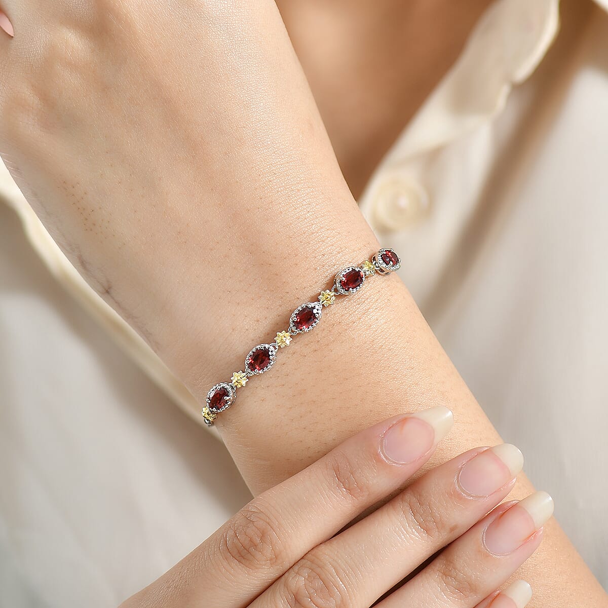 EverTrue Mozambique Garnet 2.85 ctw Bracelet in 18K YG Plated and Platinum Bond (10.50 In) image number 2