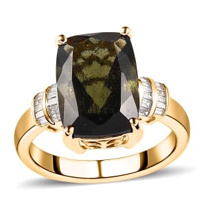 Luxoro 10K Yellow Gold Premium Bohemian Moldavite and Diamond Ring (Size 6.0) 4.10 Grams 6.00 ctw