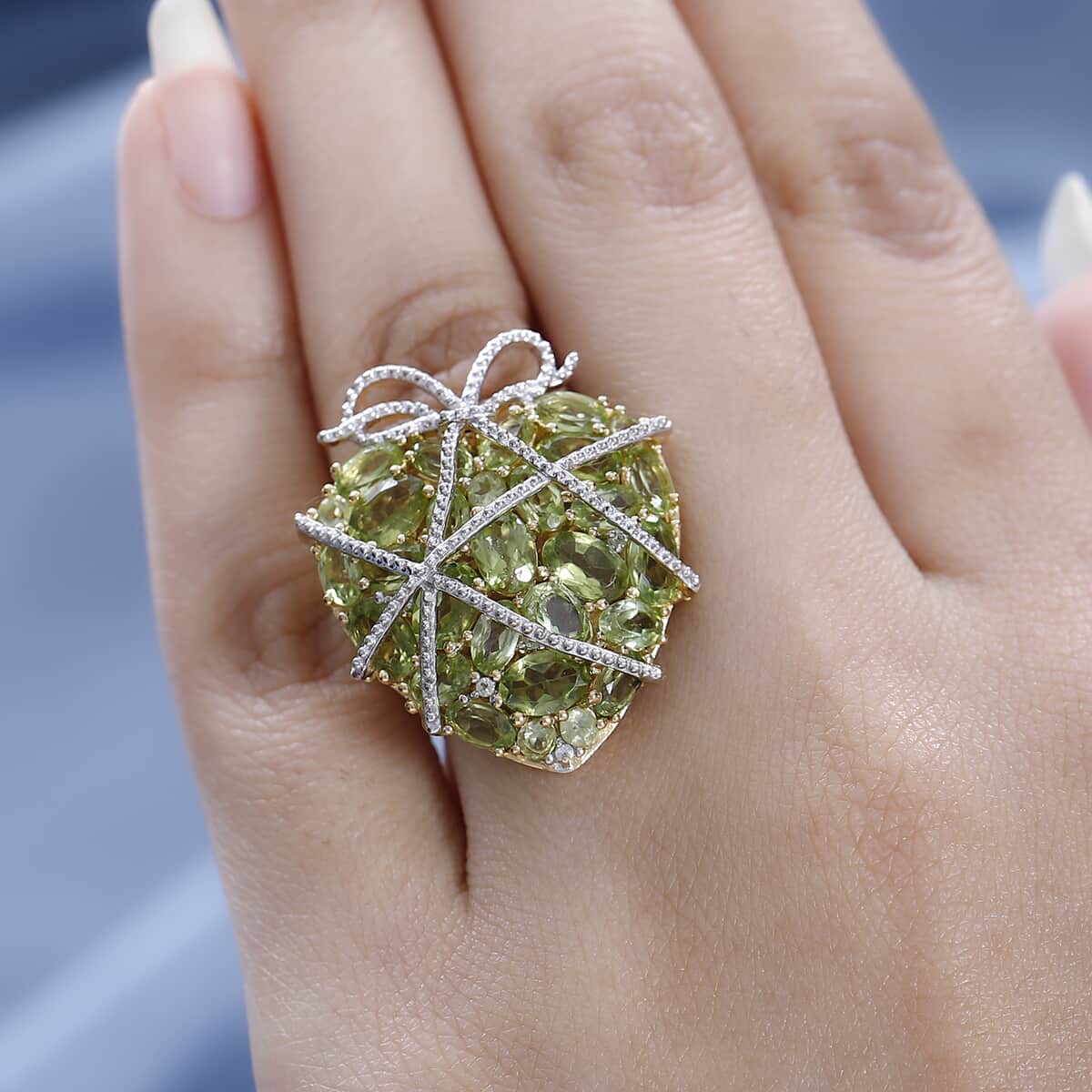 GP Amore Collection Premium Peridot Ring in Vermeil Yellow Gold Over Sterling Silver (Size 5.0) 7.75 ctw image number 2