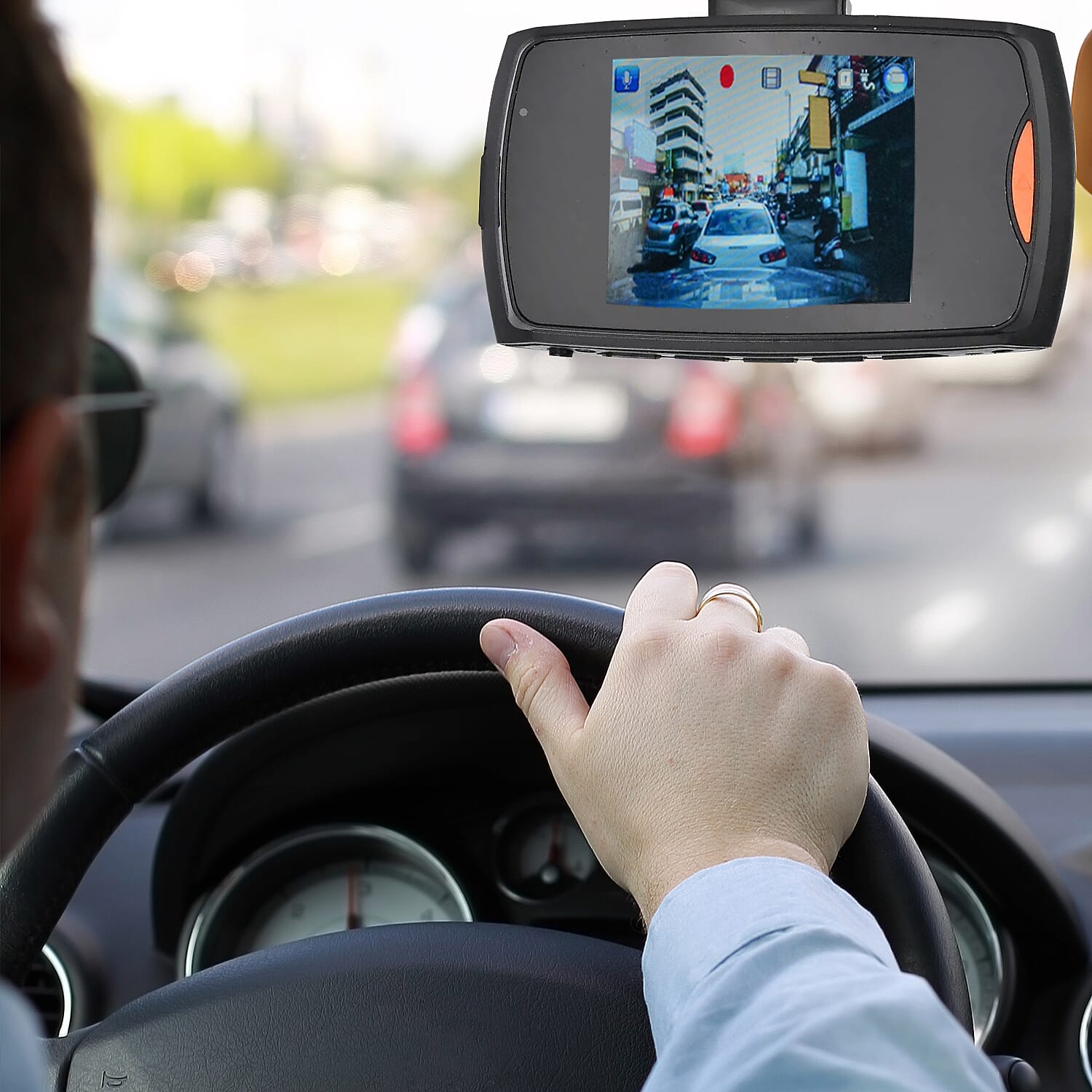 Car Dashboard camera, Dash Cam For Car, Live Stream Dash Cam, HD 1080p Dash Cam, Comes with 8GB TF Card and 120mAh Lithium Battery
