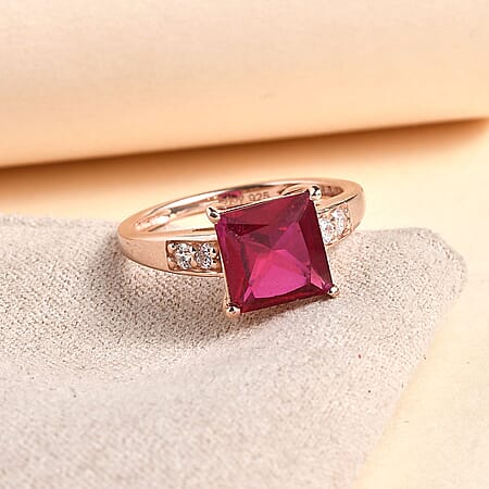 Simulated Red Diamond / 10 - Product card gallery slide 2 (10177205567801)