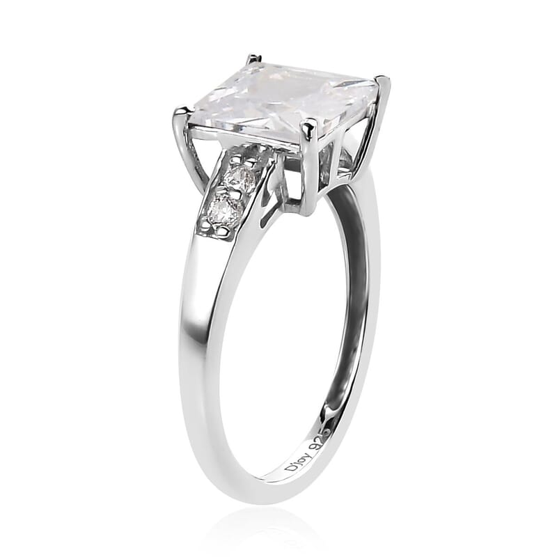 D'Joy Simulated White Diamond 4.15 ctw Ring in Sterling Silver (Size 9.0)