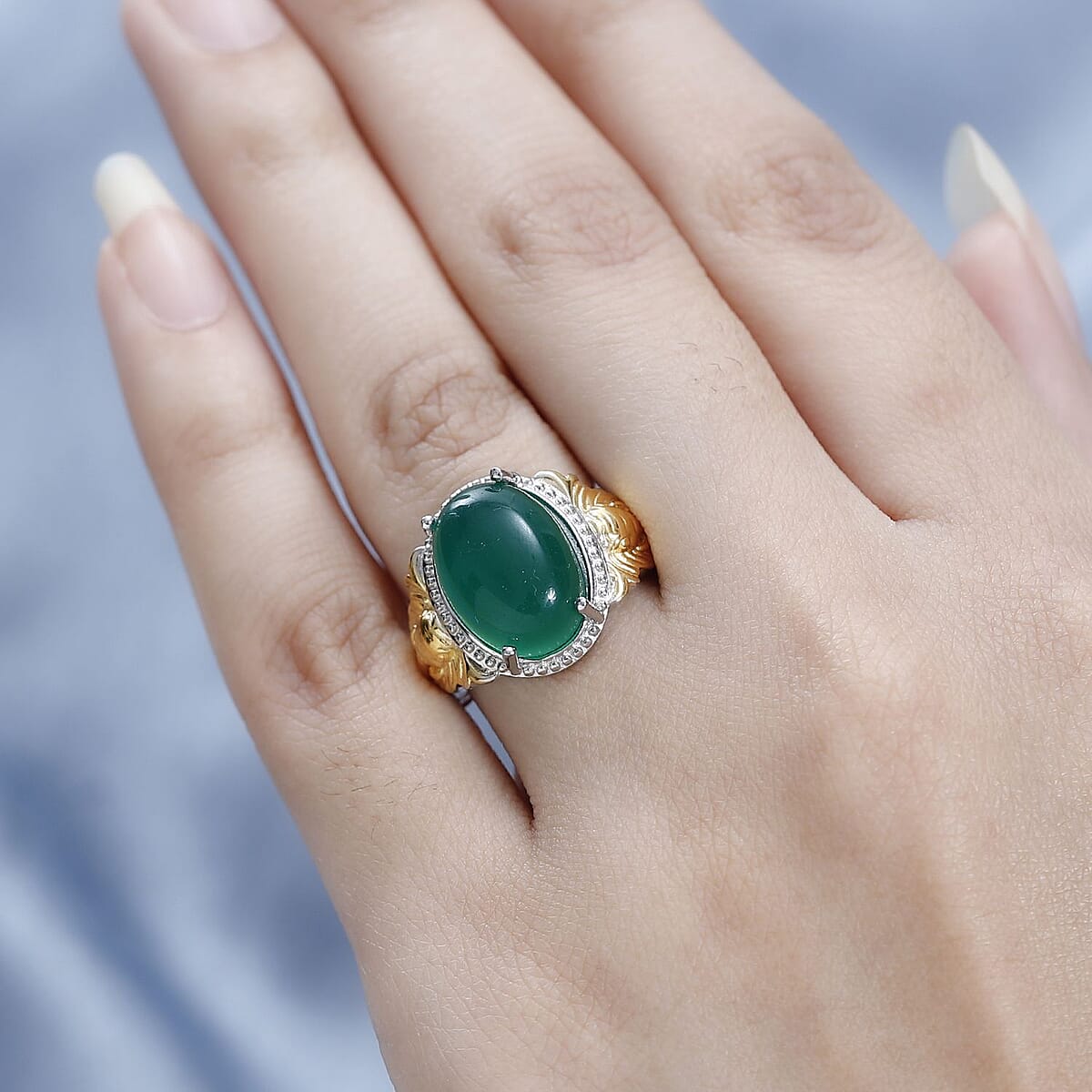 Karis Green Onyx Solitaire Ring in 18K YG Plated and Platinum Bond (Size 11.0) 6.85 ctw image number 2