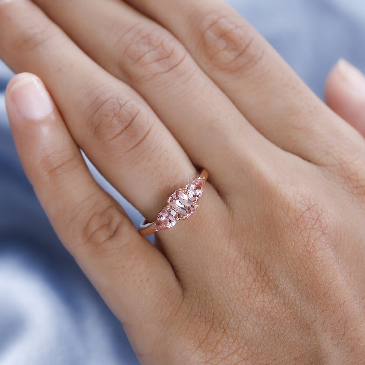 Premium Blush Tourmaline 3 Stone Ring in Vermeil Rose Gold Over Sterling Silver 1.20 ctw image number 2