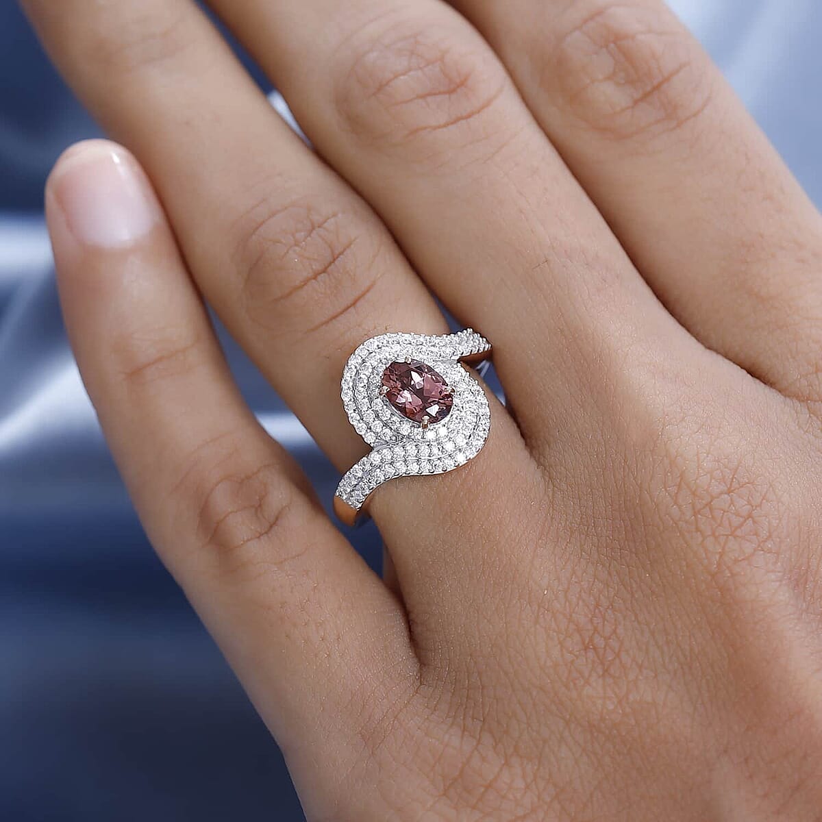 Luxoro 10K Rose Gold AAA Blush Tourmaline and Moissanite Ring 1.20 ctw image number 2