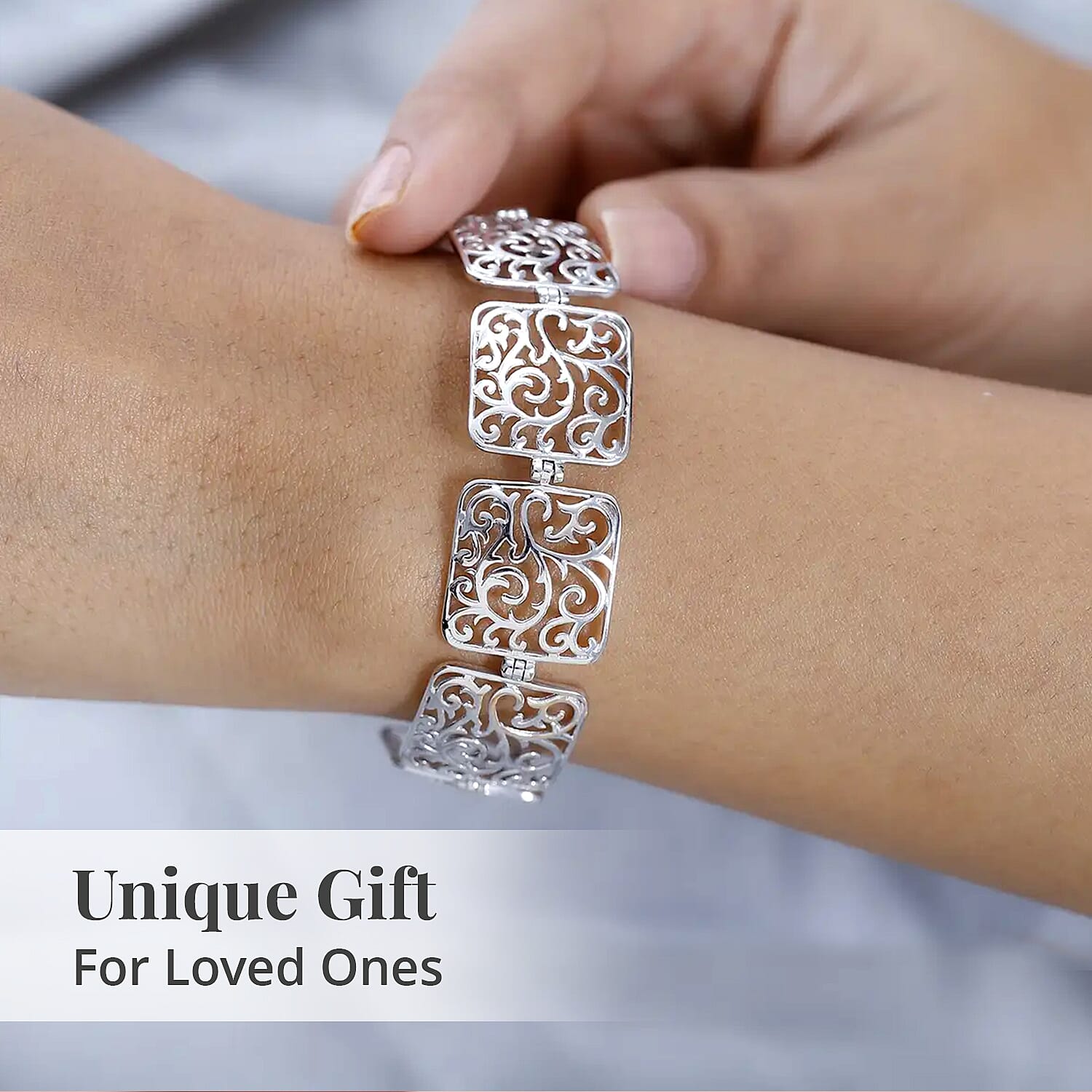 Karis Fancy Bracelet in Platinum Bond (6.50 In)