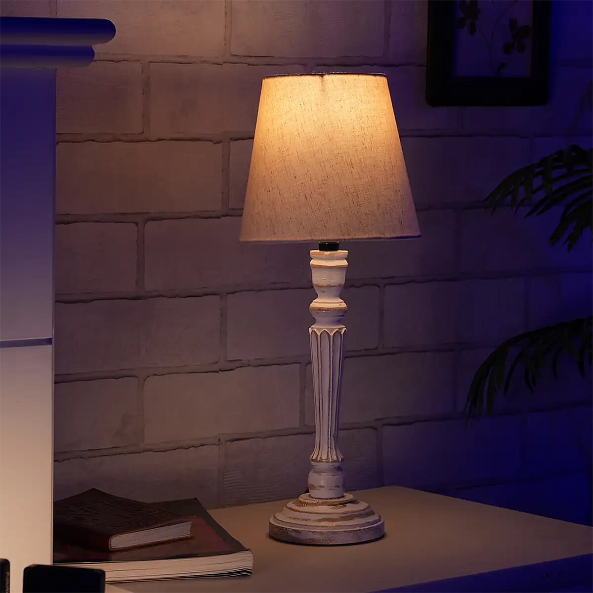 Nakkashi Handcarved Mango Wood Table Lamp with UL Certified - Ivory (5x5x17) image number 1