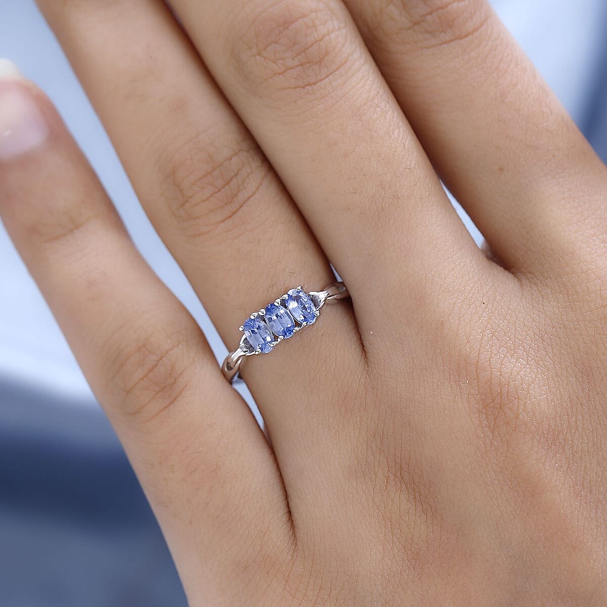 Ceylon Blue Sapphire 3 Stone Ring in Platinum Over Sterling Silver (Del. in 7-10 Days) 0.90 ctw image number 2
