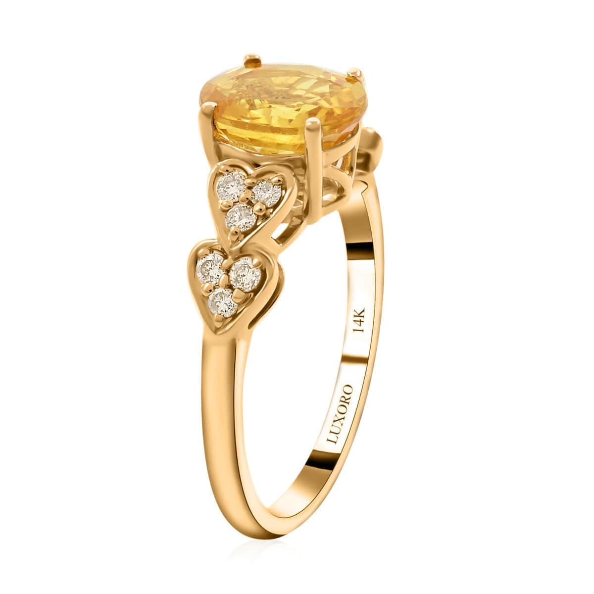 Certified & Appraised Luxoro 14K Yellow Gold AAA Yellow Sapphire and I2 Diamond Ring (Del. in 7-10 Days) 1.85 ctw image number 3