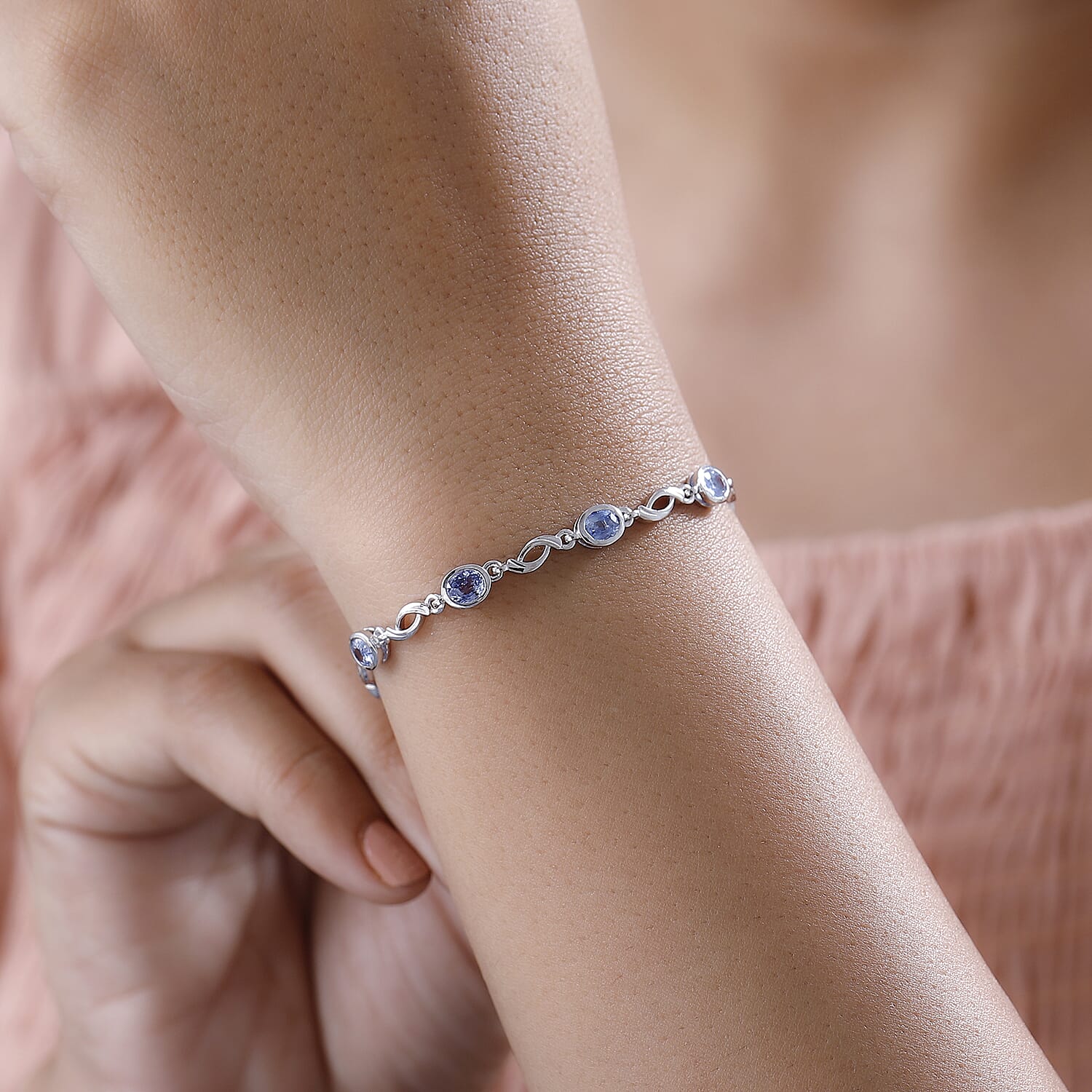 Ceylon Blue Sapphire Braided Bracelet in Platinum Over Sterling Silver (6.50 In) 2.85 ctw