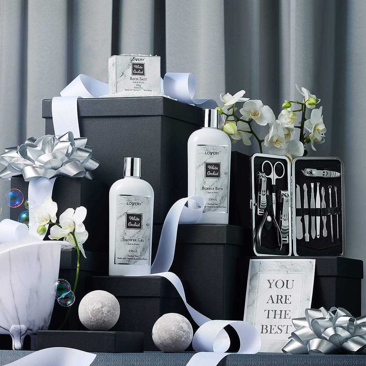 LOVERY White Marble Tub 20pc White Orchid Bath & Body Basket image number 2