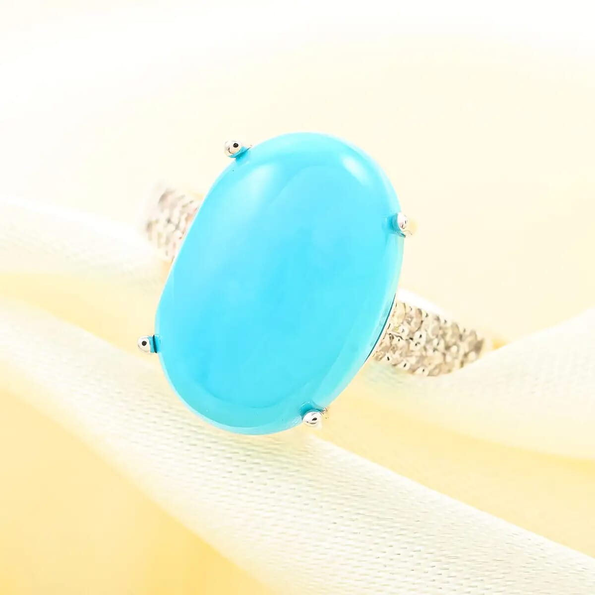 Certified & Appraised Luxoro AAA Sleeping Beauty Turquoise and I2 Diamond 5.50 ctw Ring in 10K White Gold (Size 7.0) image number 1