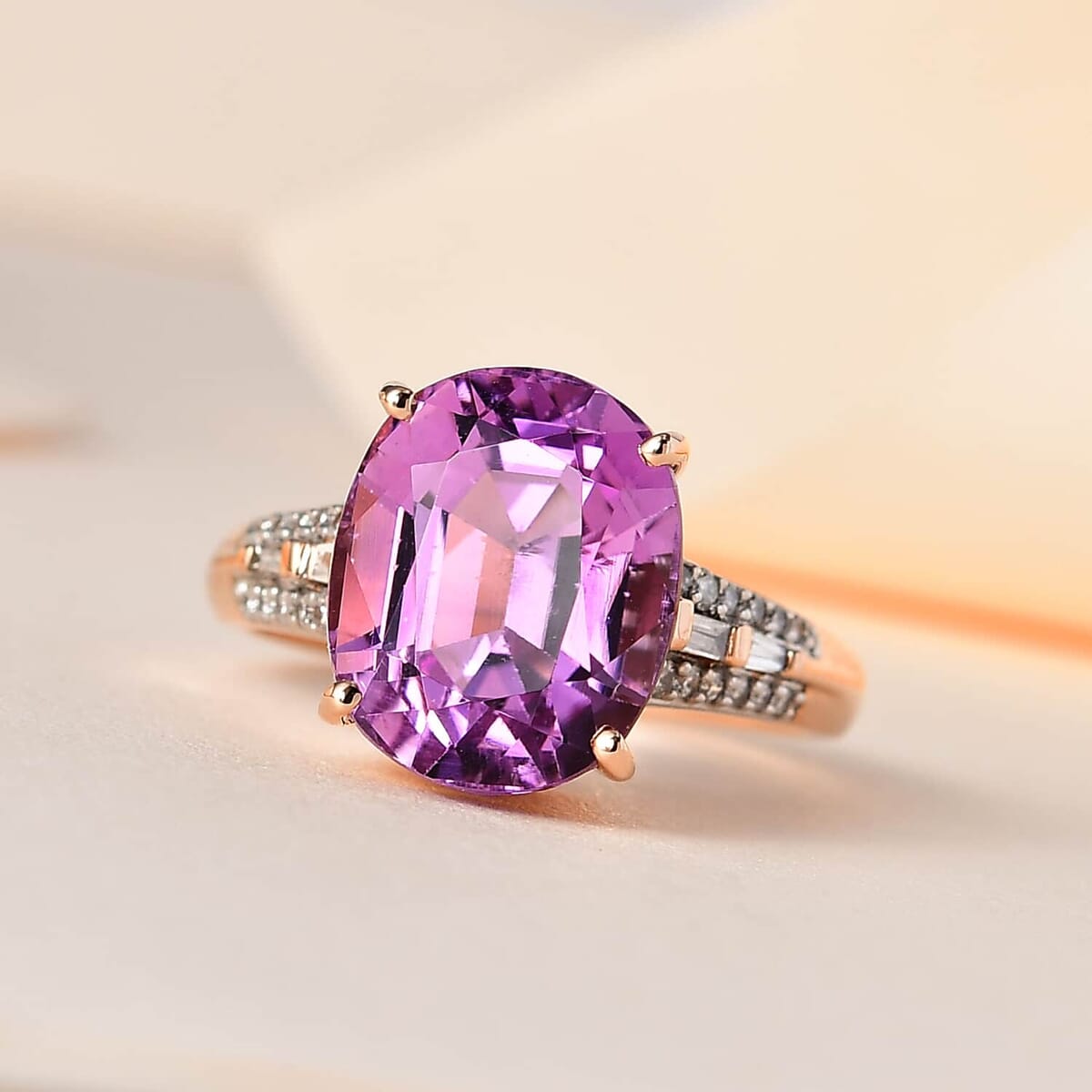 Luxoro 14K Rose Gold AAAA Patroke Kunzite and G-H I2 Diamond Ring 4.60 Grams 6.50 ctw image number 1