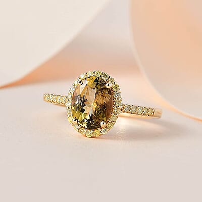 Luxoro 14K Yellow Gold Premium Golden Tanzanite and Natural Yellow Diamond I3 Halo Ring (Size 7.0) 2.25 ctw