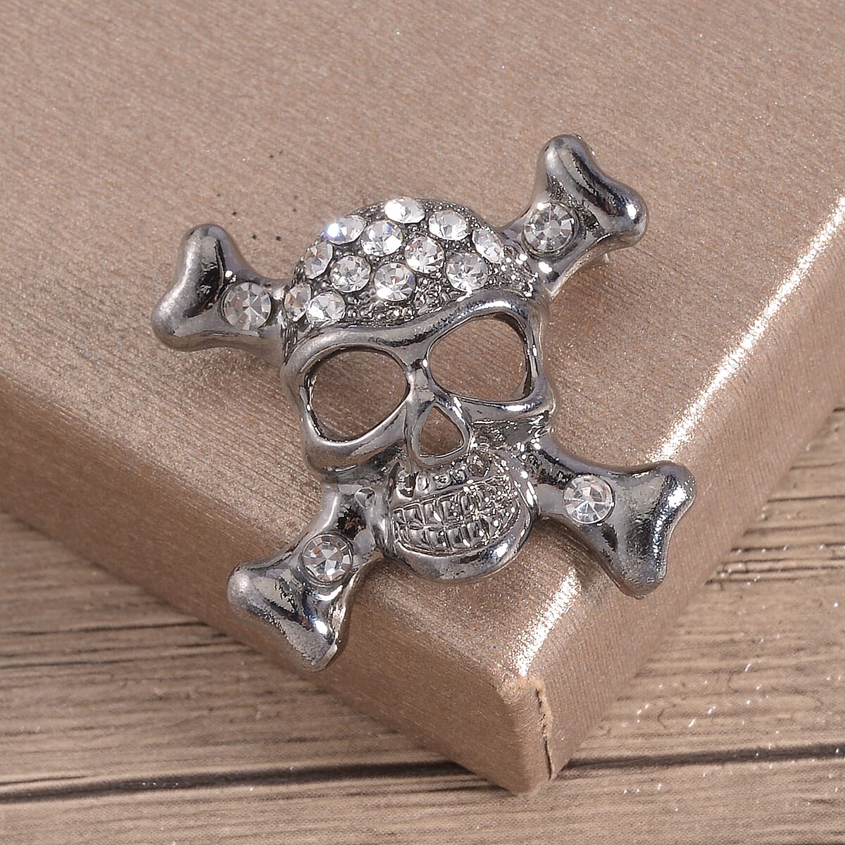 White Austrian Crystal Halloween Skull Brooch in Silvertone image number 1