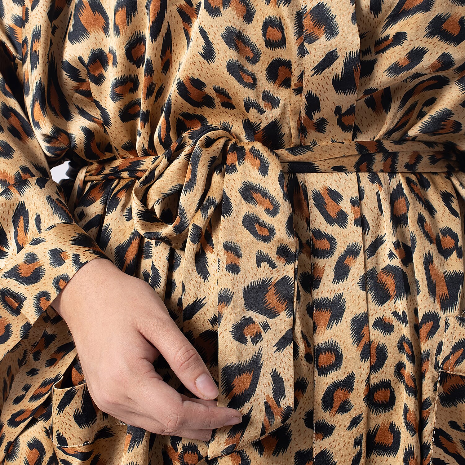 Tamsy Tan Cheetah Robe with Scrunchie - One Size Fits Most