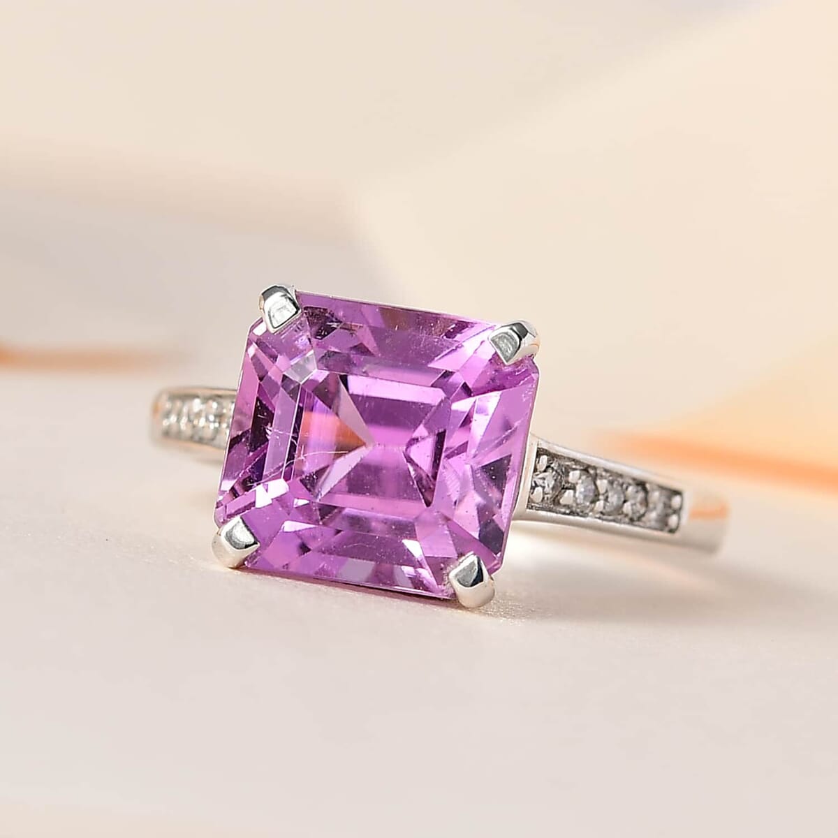 Luxoro 14K White Gold AAAA Patroke Kunzite and G-H I2 Diamond Ring 5.75 ctw image number 1