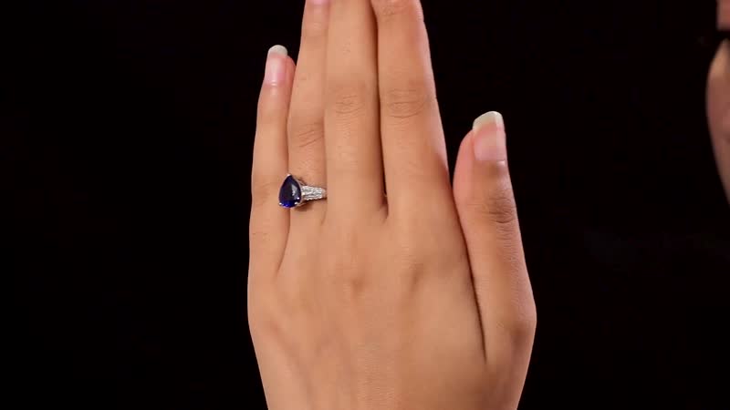 Rhapsody 950 Platinum AAAA Tanzanite and E-F VS Diamond Ring (Size 7.0) 5.40 Grams 3.10 ctw