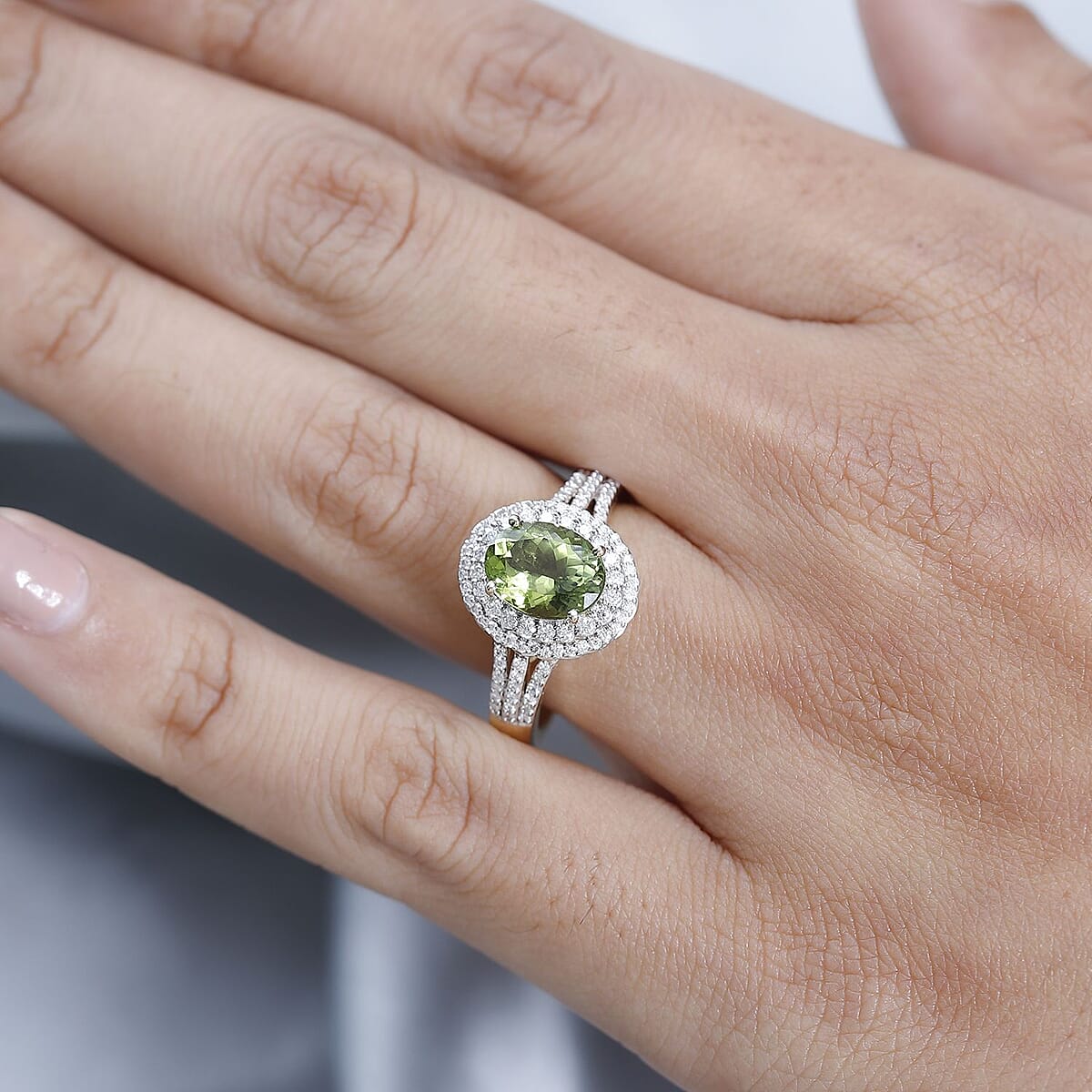 Luxoro Premium Natural Calabar Green Tourmaline and Moissanite 2.70 ctw Ring in 10K Yellow Gold (Size 10.0) image number 2
