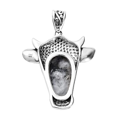 Artisan Crafted White Buffalo Bull Head Pendant in Sterling Silver 8.75 ctw