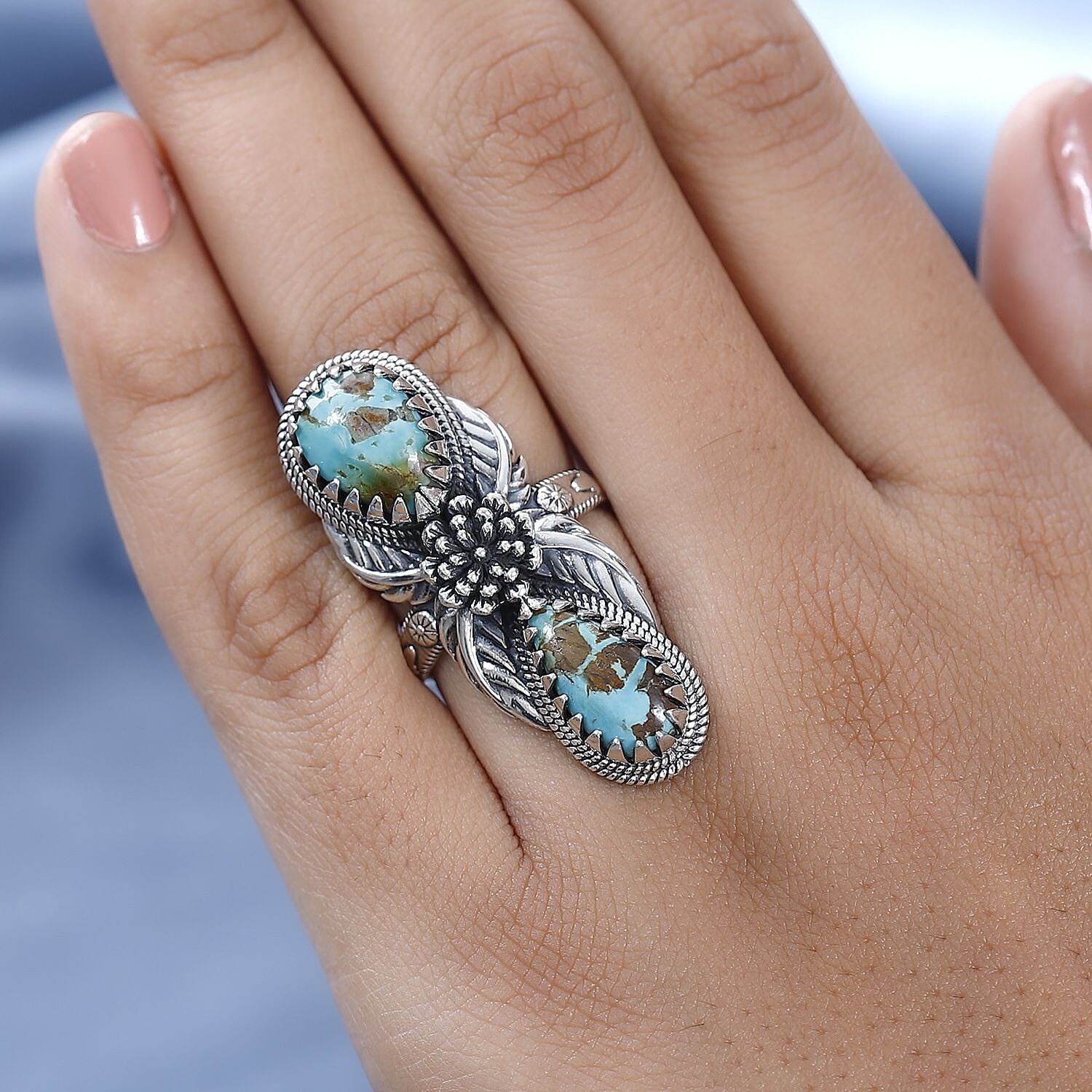 Artisan Crafted Royston Turquoise Ring in Sterling Silver (Size 10.0) 7.50 ctw