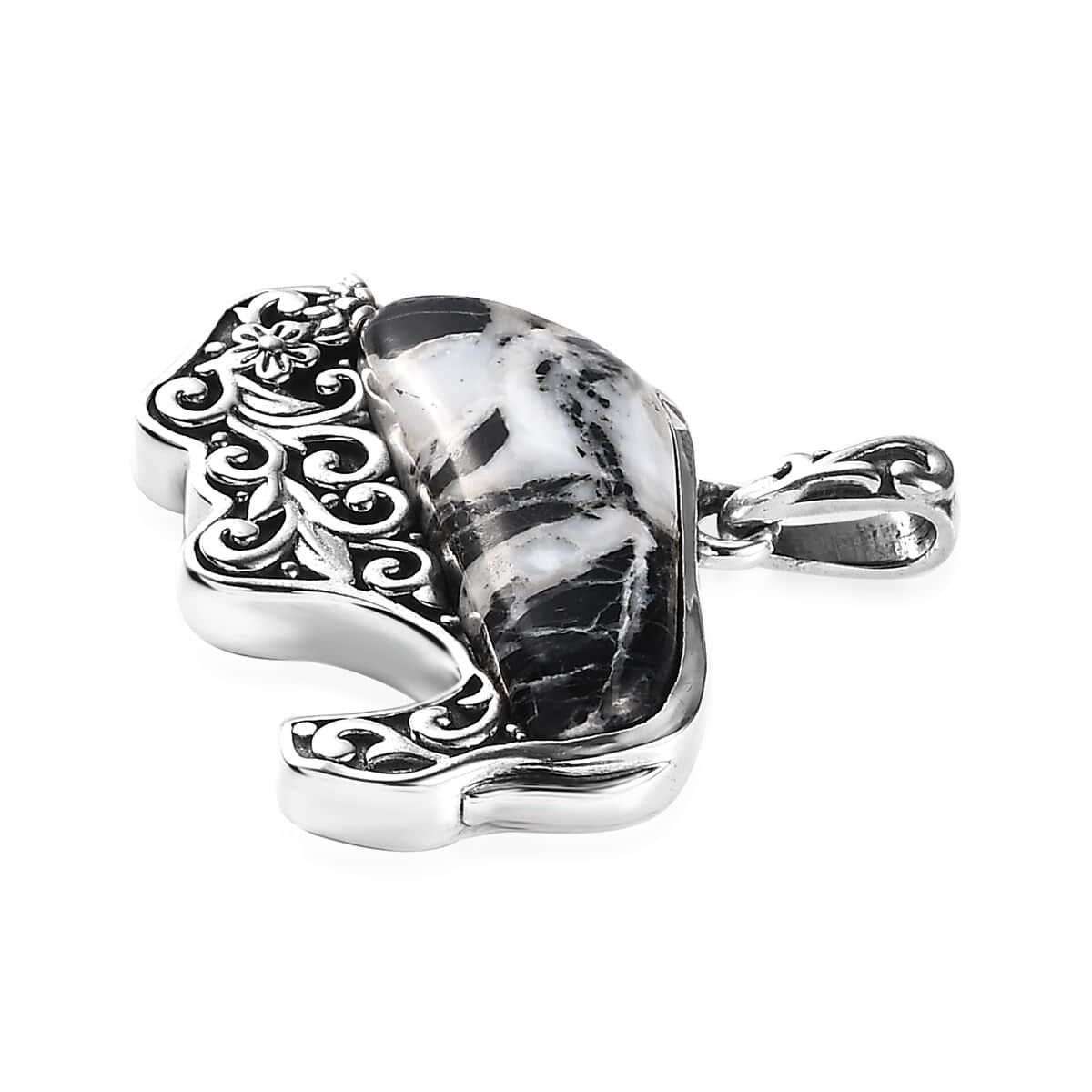 Artisan Crafted White Buffalo Bull Pendant in Sterling Silver 18.30 ctw image number 4