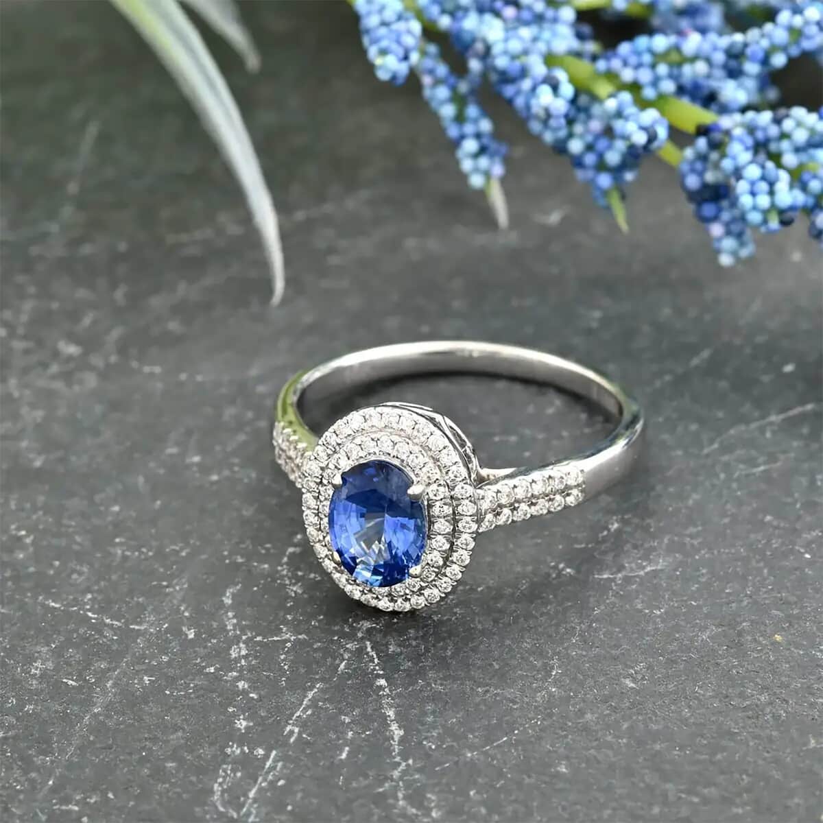 Certified & Appraised Iliana 18K White Gold AAA Ceylon Blue Sapphire and G-H SI Diamond Double Halo Ring (Size 10.5) 4.45 Grams 1.75 ctw image number 1