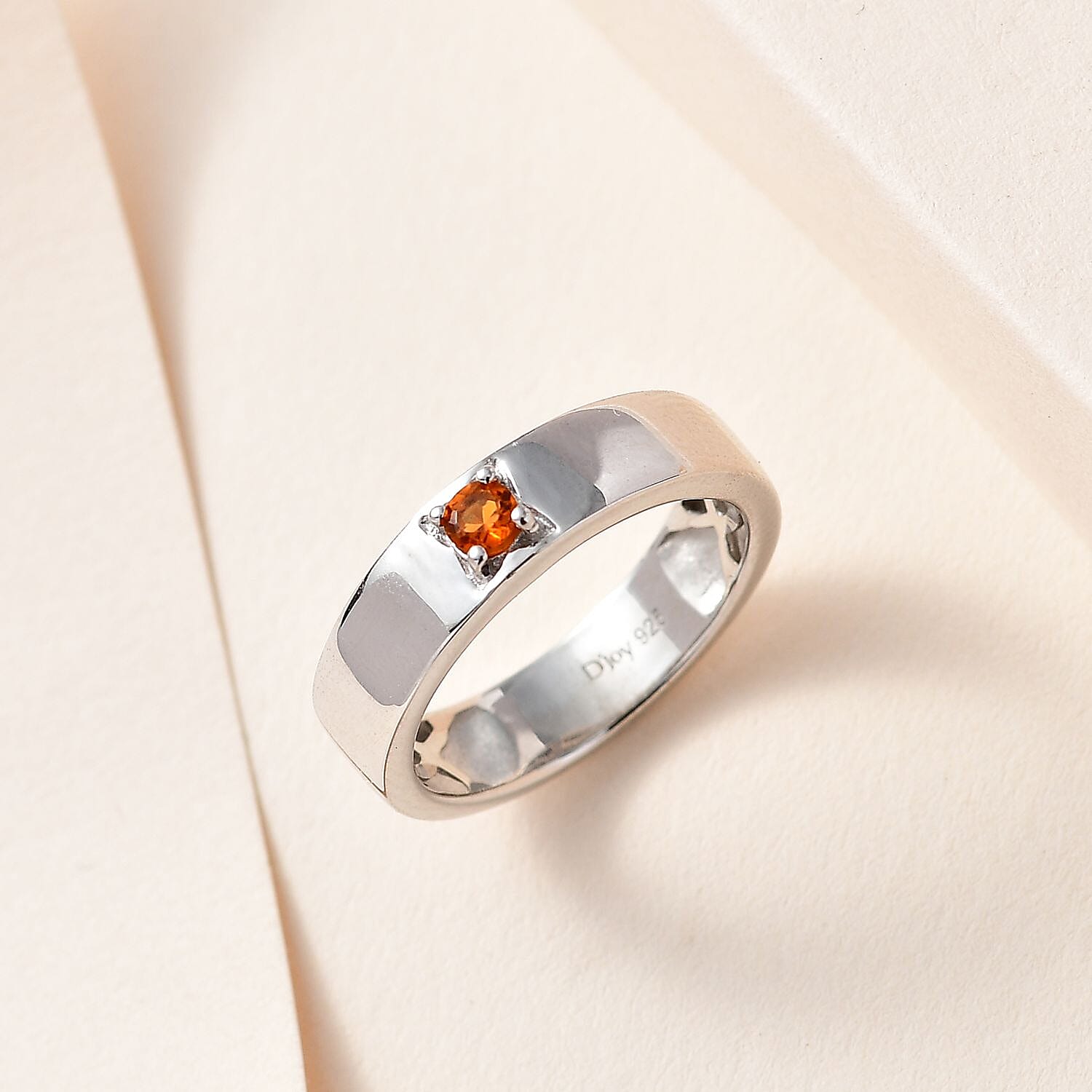 Santa Ana Madeira Citrine Solitaire Ring in Platinum Over Sterling Silver (Size 6.0) 0.10 ctw