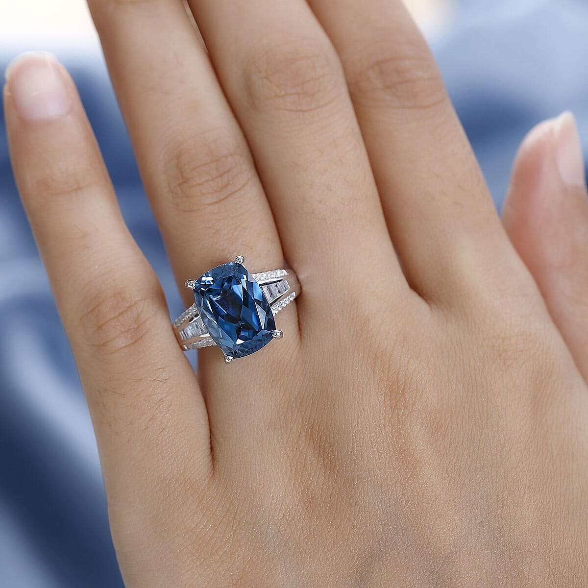 London Blue Topaz and White Topaz Ring in Platinum Over Sterling Silver (Size 7.0) 7.00 ctw image number 1