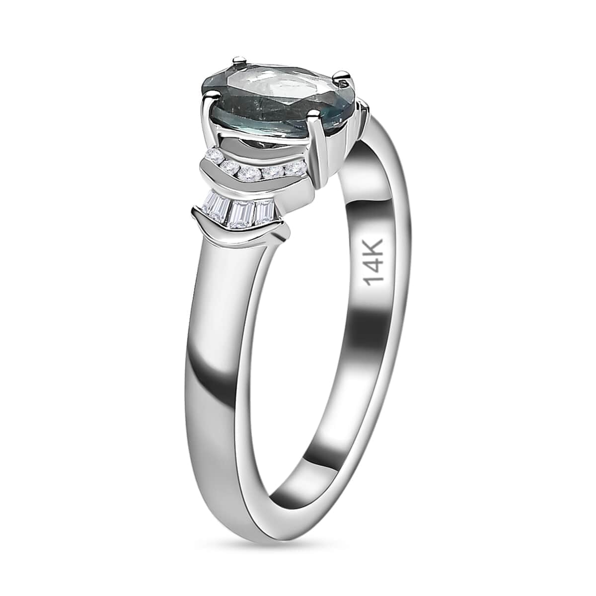 Luxoro 14K White Gold AAA Narsipatnam Alexandrite and G-H I3 Diamond Ring (Size 6.0) 0.90 ctw image number 3