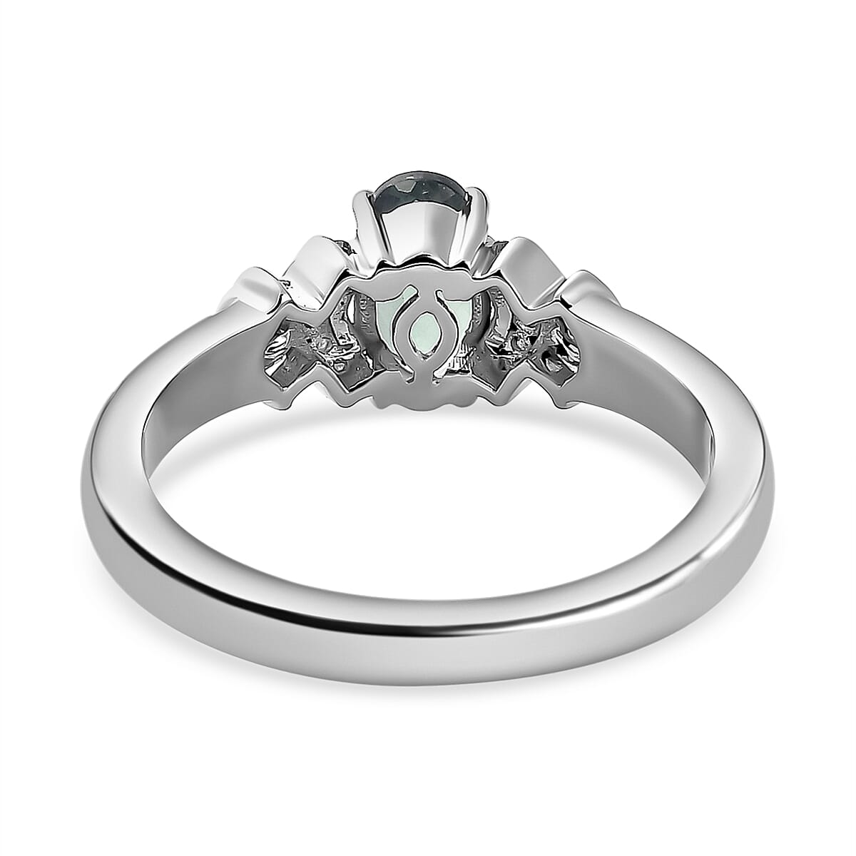 Luxoro 14K White Gold AAA Narsipatnam Alexandrite and G-H I3 Diamond Ring (Size 9.0) 0.90 ctw image number 4