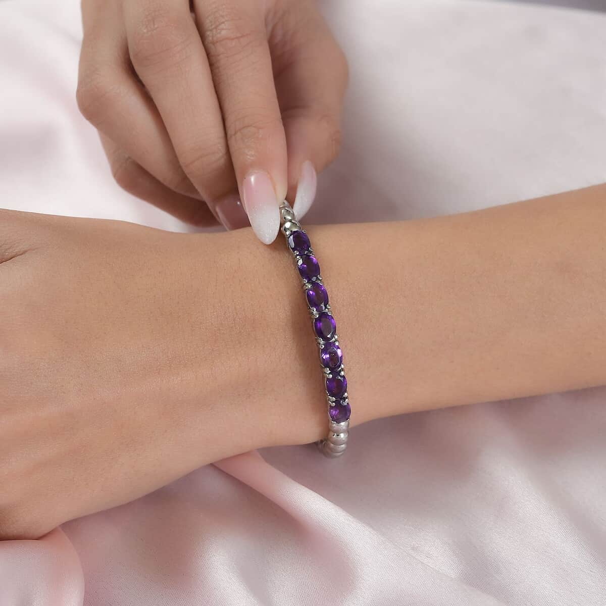 African Amethyst Cuff Bracelet in Stainless Steel (6.50 In) 5.35 ctw image number 2