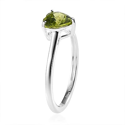 Peridot Heart Solitaire Ring in Sterling Silver (Size 10.0) 1.25 ctw