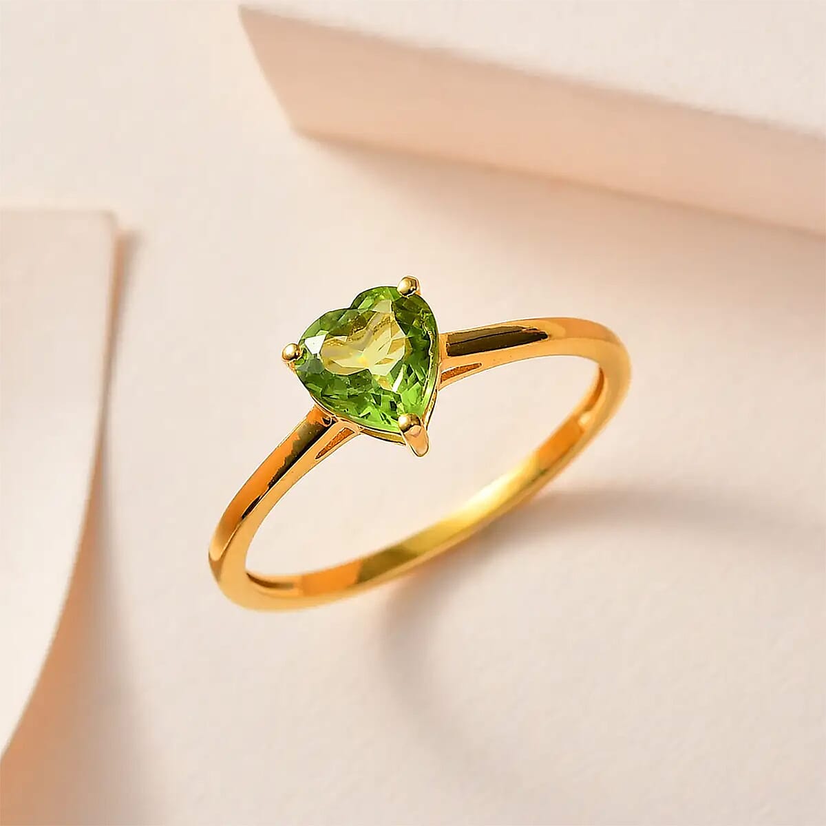 Peridot 1.25 ctw Heart Solitaire Ring in 14K Yellow Gold Over Sterling Silver (Size 7.0) image number 1