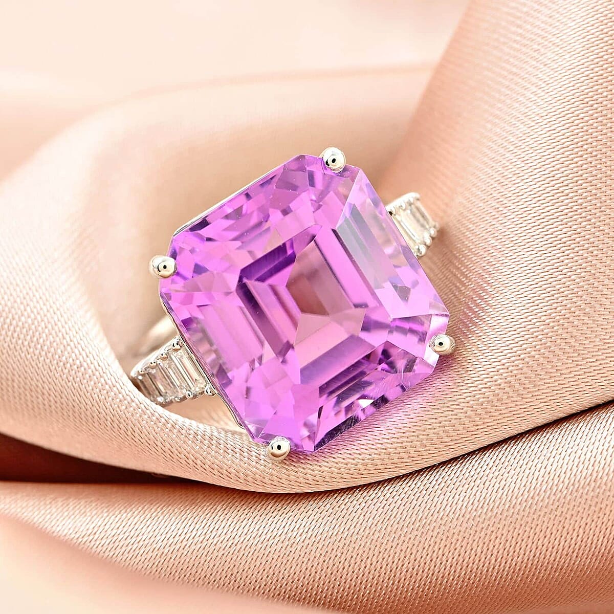 Certified and Appraised Rhapsody 950 Platinum AAAA Patroke Kunzite and E-F VS Diamond Ring (Size 7.5) 6.40 Grams 9.20 ctw image number 1