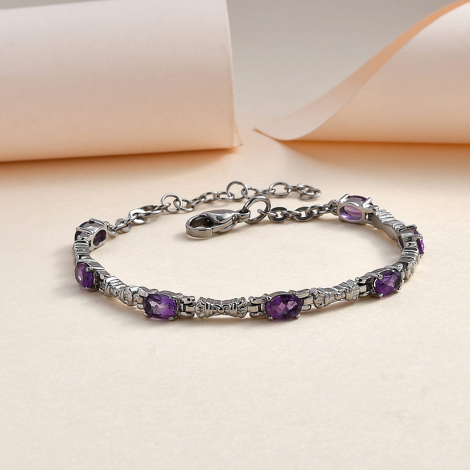 Amethyst - Product card gallery slide 2 (10145048559899)