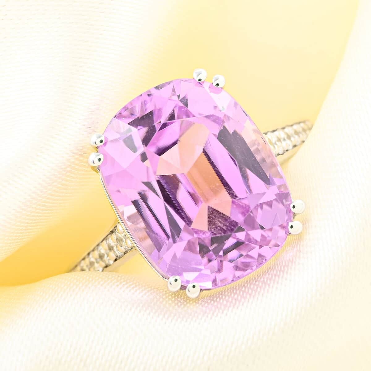 Certified and Appraised Rhapsody 950 Platinum AAAA Patroke Kunzite and E-F VS Diamond Ring (Size 10.0) 6.15 Grams 9.50 ctw image number 1