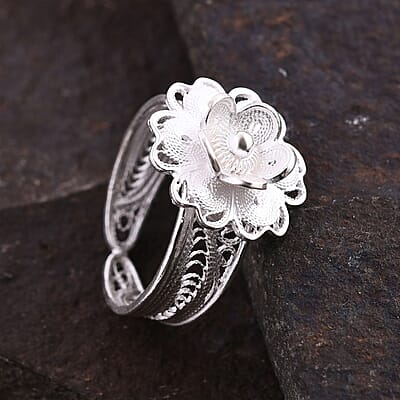 Sterling Silver Floral Ring (Size 10.0) 3.50 Grams