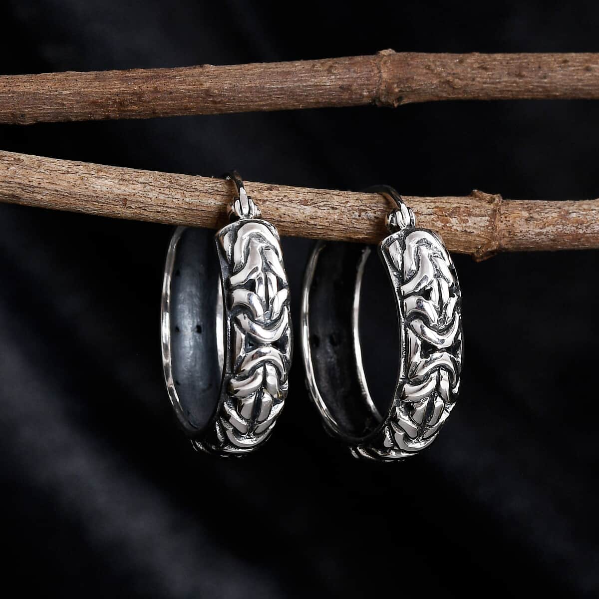 Bali Legacy Sterling Silver Hoop Earrings 6 Grams image number 1