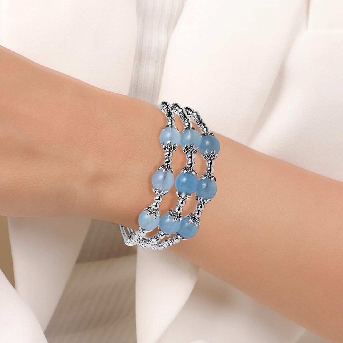 Mangoro Aquamarine 3 Row Station Bracelet in Silvertone (7-9In) 68.50 ctw image number 1