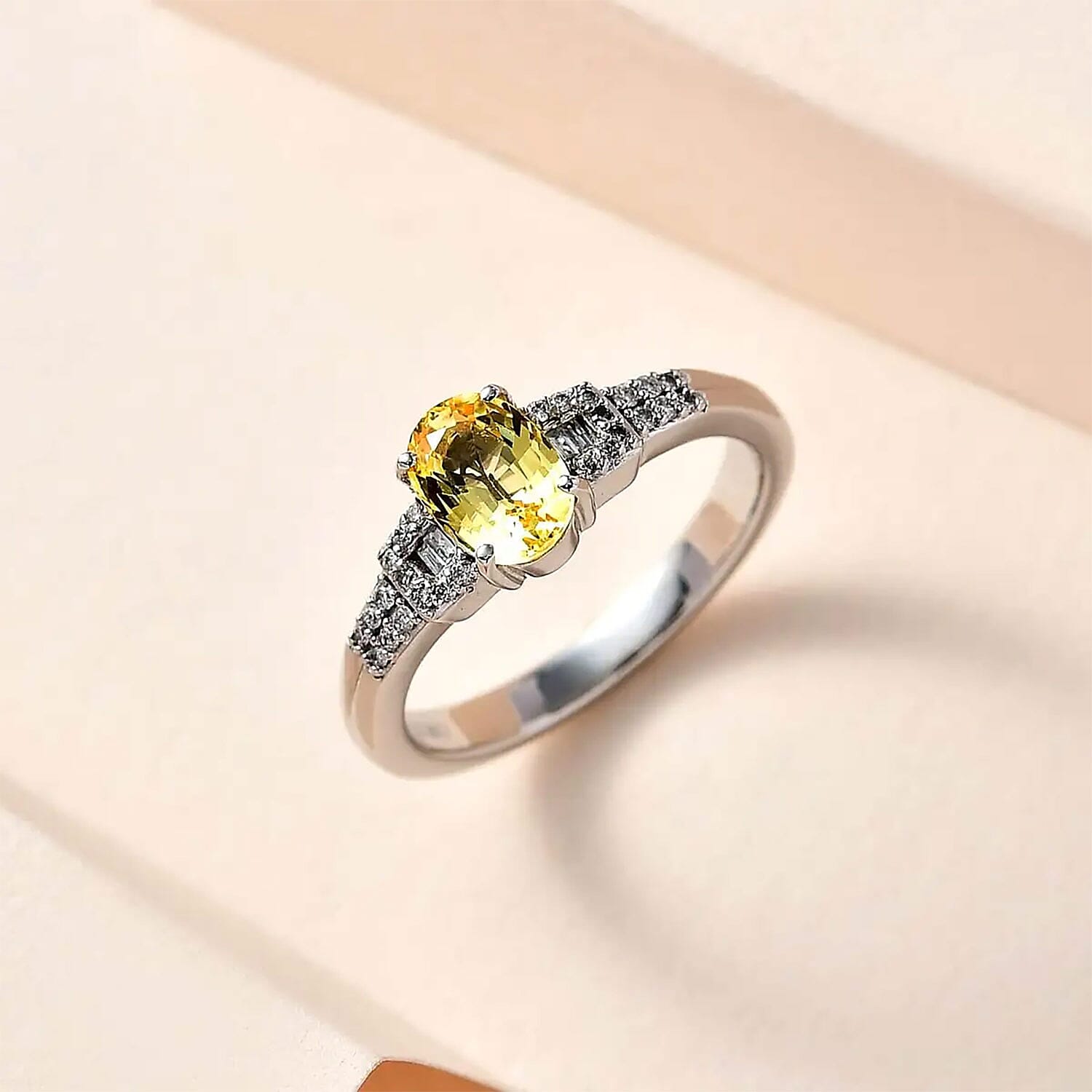 【2025年】高評価レビューアイテム特集 Sapphire Yellow Ceylon Natural Premium Luxoro Buy and I2 G-H アクセサリー