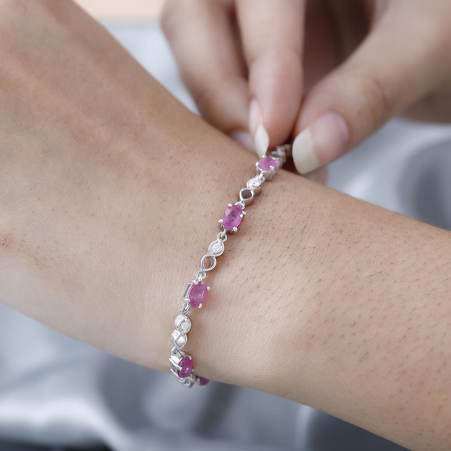 Default Title - Product card gallery slide 3 (10145054359835)