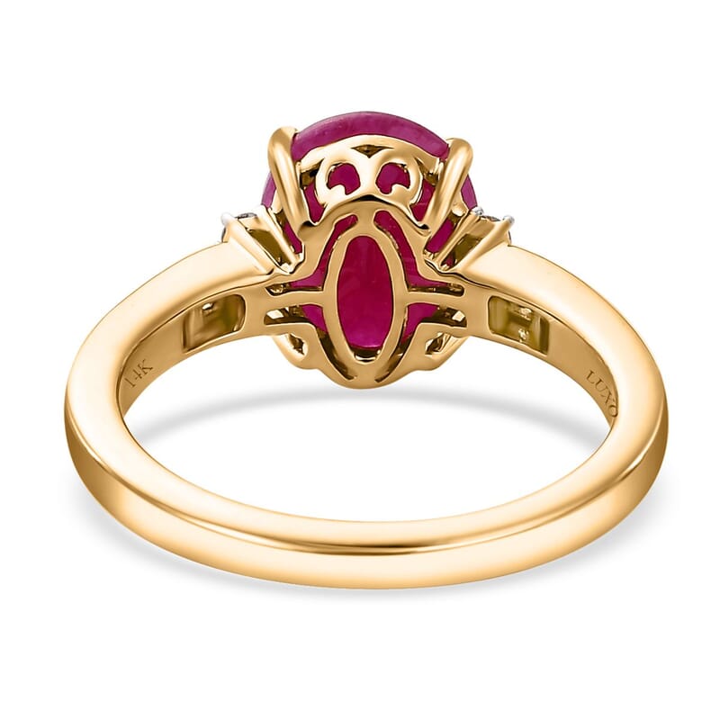 Luxoro 14K Yellow Gold AAA Montepuez Ruby and G-H I2 Diamond Ring (Size 6.0) 3.15 ctw