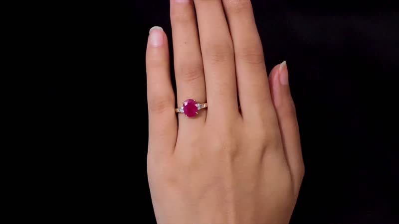 Luxoro 14K Yellow Gold AAA Montepuez Ruby, Diamond (G-H, I2) (0.20 cts) Ring (Size 6.0) 3.20 ctw