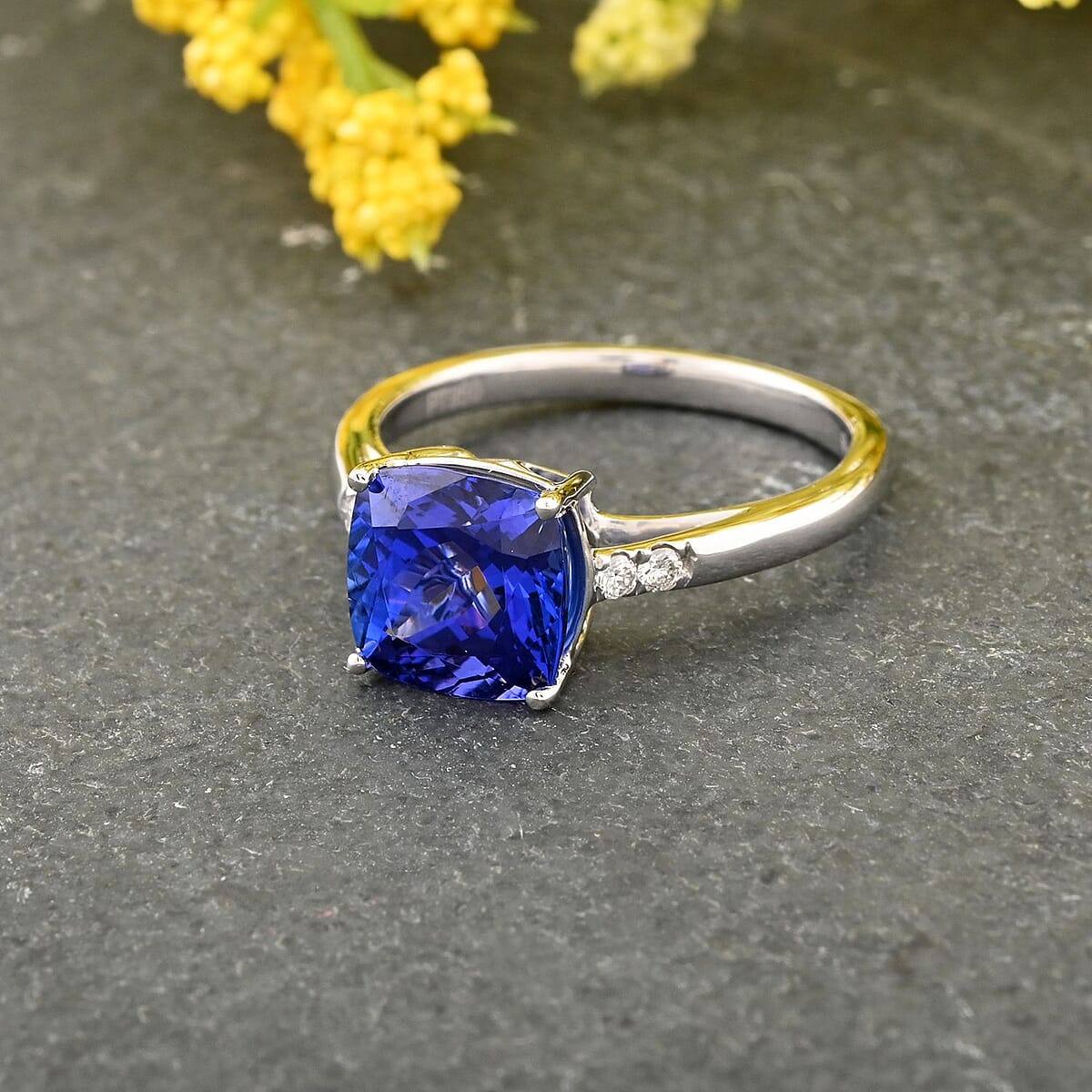Certified and Appraised Rhapsody 950 Platinum AAAA Tanzanite and E-F VS Diamond Ring (Size 9.0) 5.10 Grams 3.00 ctw image number 1