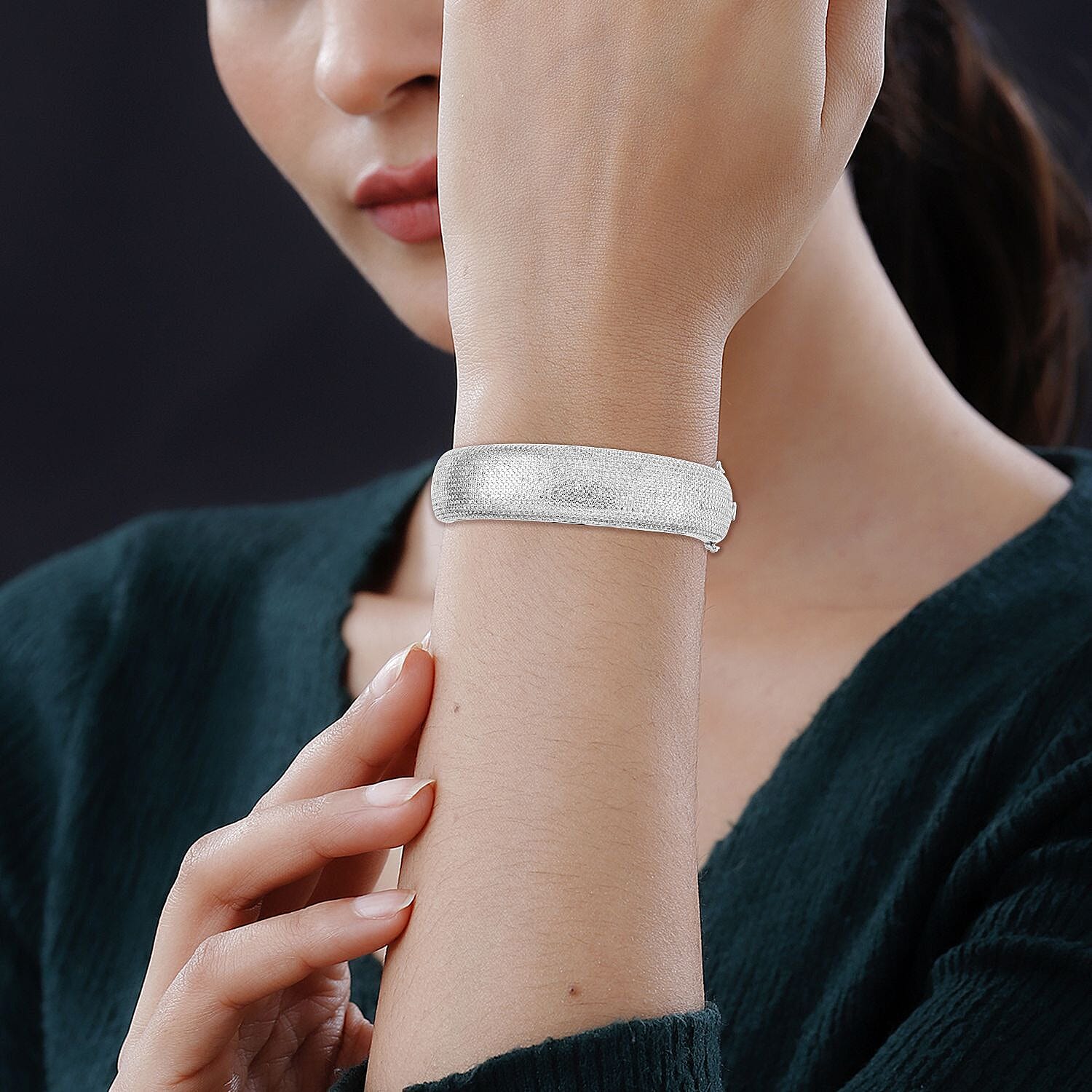 White Zircon 13.18 ctw Bangle Bracelet in Rhodium Over Sterling Silver (7.50 In)